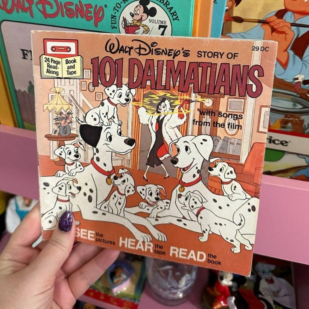 101 DALMATIANS SEE-HEAR-READ BOOK